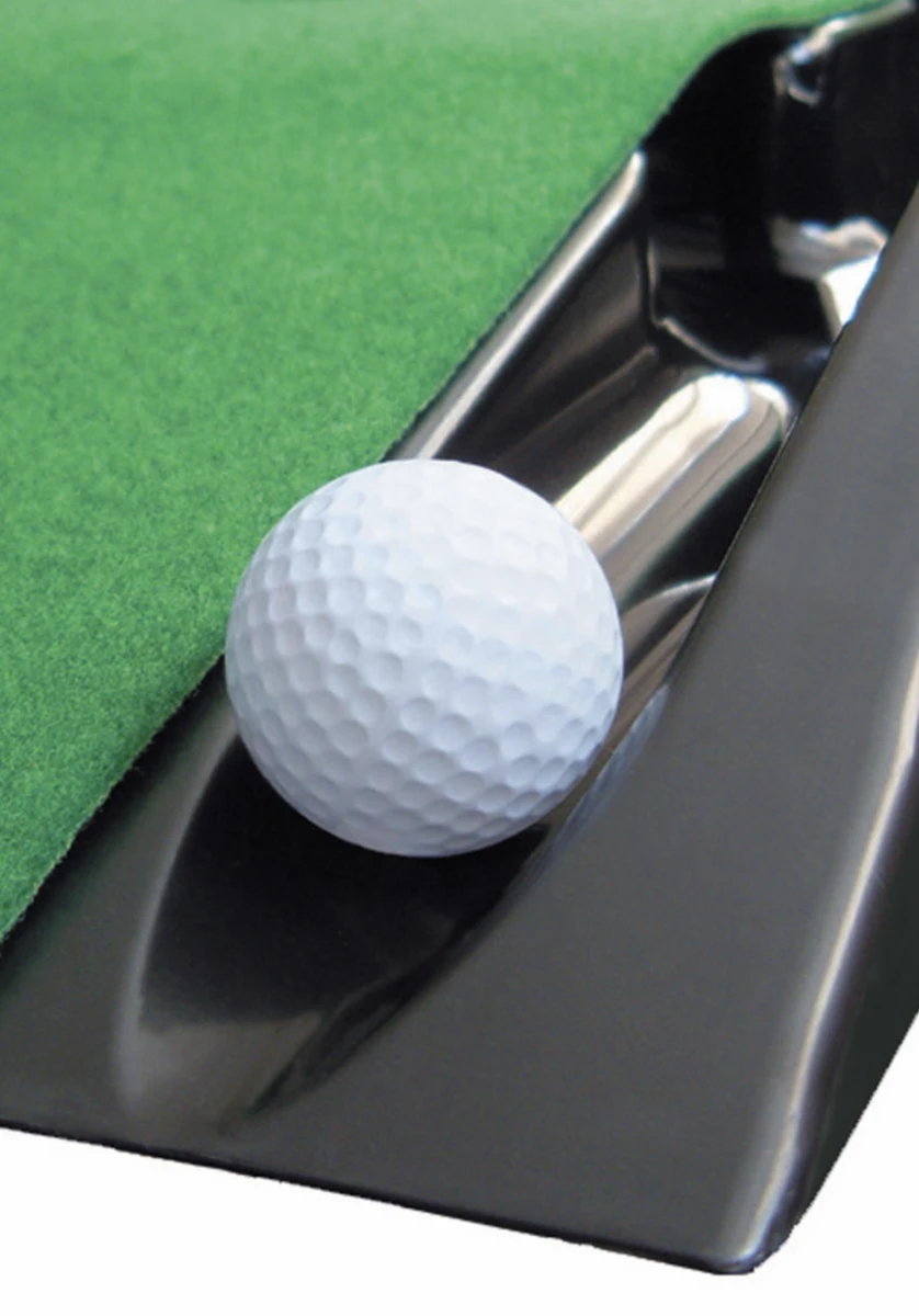 Masters Deluxe Return Putting Mat 4 Masters Deluxe Return Putting Mat - Image 2